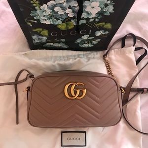 Gucci Marmont Matelasse camera bag nude
